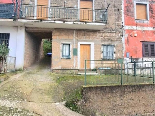 appartamento in vendita a Cava de' Tirreni in zona Santa Lucia