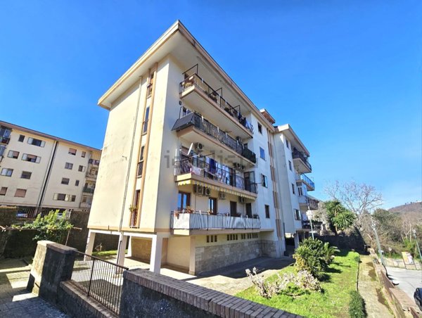 appartamento in vendita a Cava de' Tirreni in zona Santa Maria del Rovo