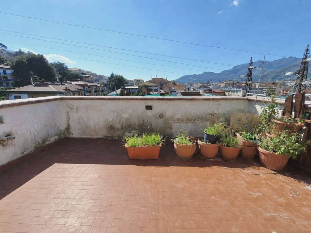 appartamento in vendita a Cava de' Tirreni in zona Centro Storico / Scacciaventi