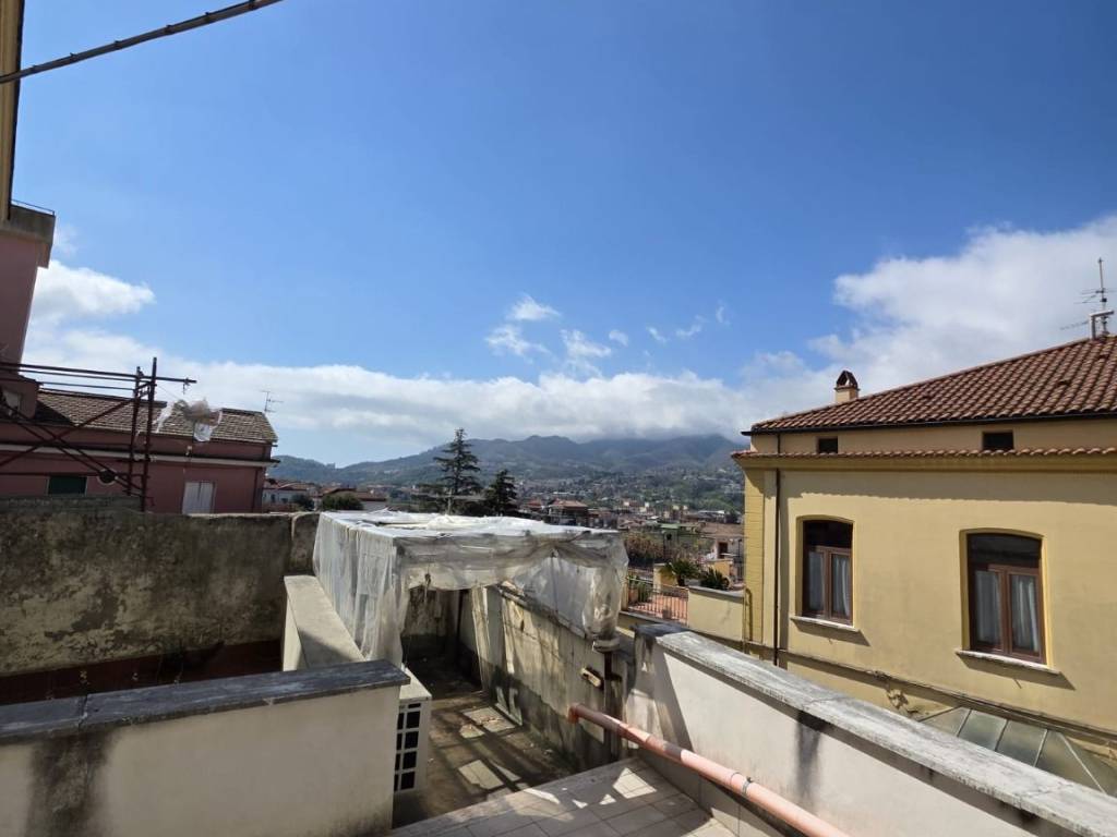 appartamento in vendita a Cava de' Tirreni in zona Centro Storico / Scacciaventi