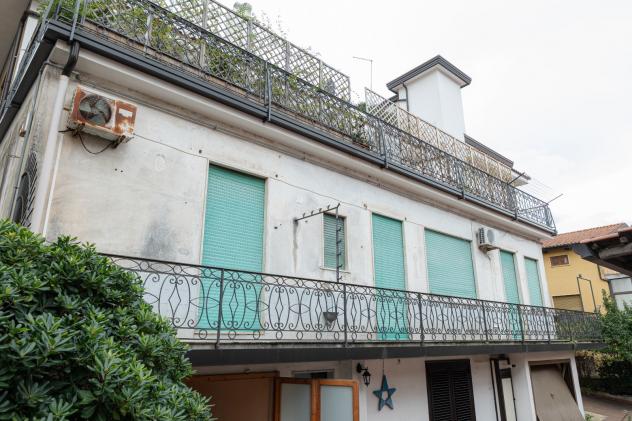 appartamento in vendita a Cava de' Tirreni in zona Centro Storico / Scacciaventi