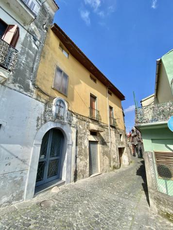 appartamento in vendita a Cava de' Tirreni in zona Passiano