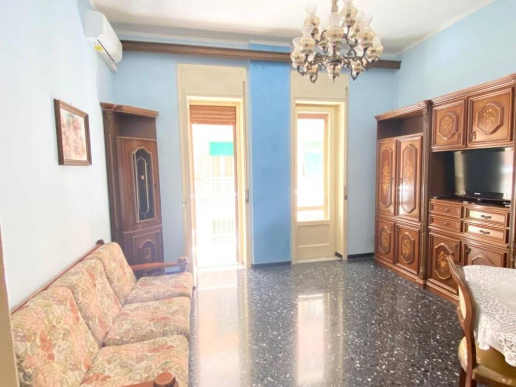 appartamento in vendita a Cava de' Tirreni in zona Centro Storico / Scacciaventi