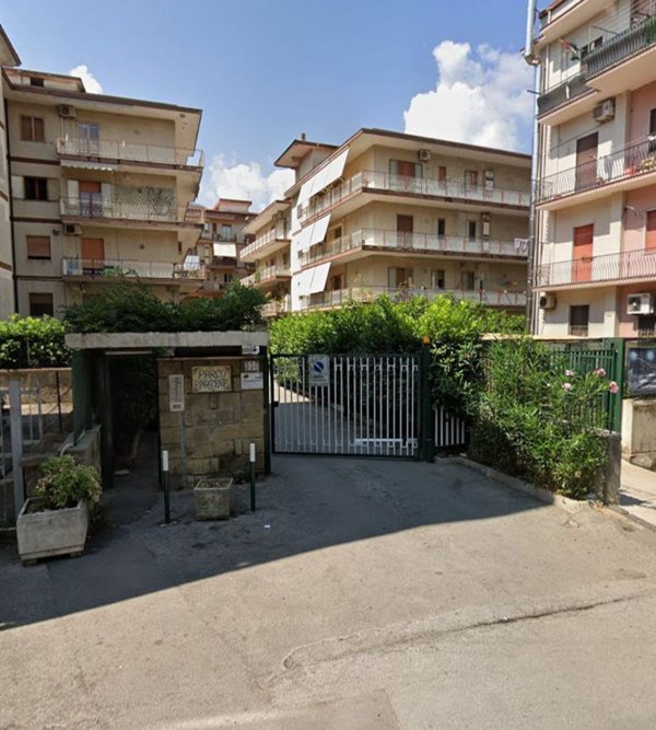 appartamento in vendita a Cava de' Tirreni in zona Centro Storico / Scacciaventi