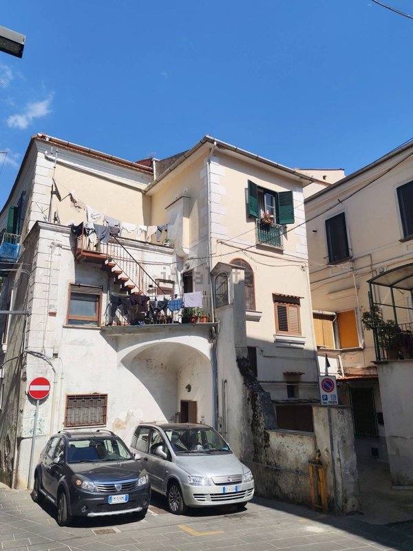 appartamento in vendita a Cava de' Tirreni in zona Pianesi