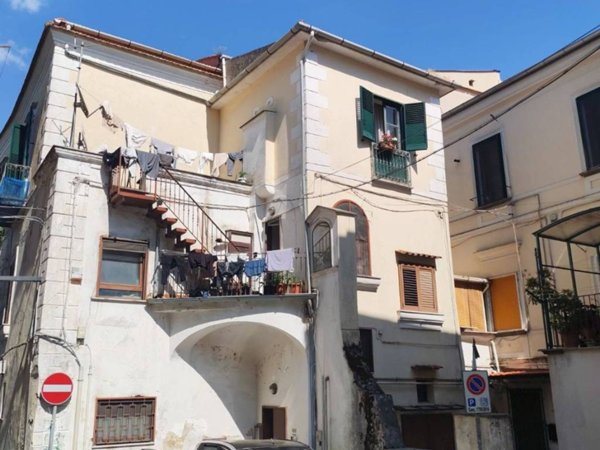 appartamento in vendita a Cava de' Tirreni in zona Pianesi