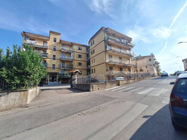 appartamento in vendita a Cava de' Tirreni in zona Santa Maria del Rovo