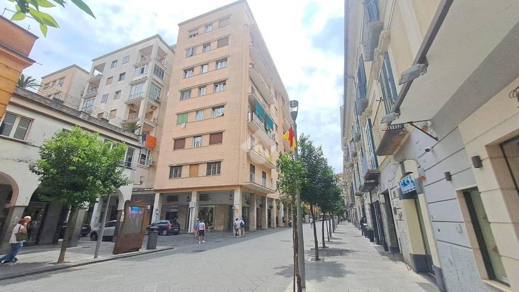 appartamento in vendita a Cava de' Tirreni in zona Centro Storico / Scacciaventi