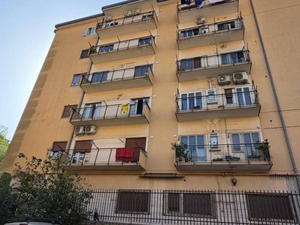 appartamento in vendita a Cava de' Tirreni in zona Centro Storico / Scacciaventi