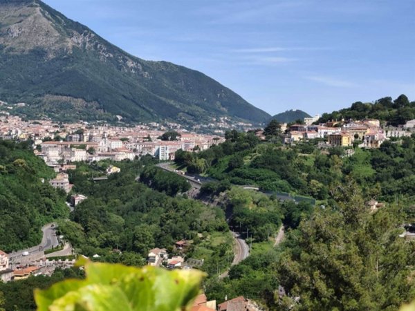 appartamento in vendita a Cava de' Tirreni in zona Marini