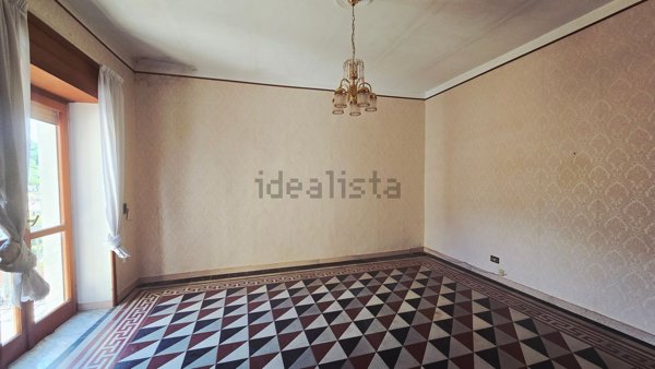 appartamento in vendita a Cava de' Tirreni in zona Santa Lucia
