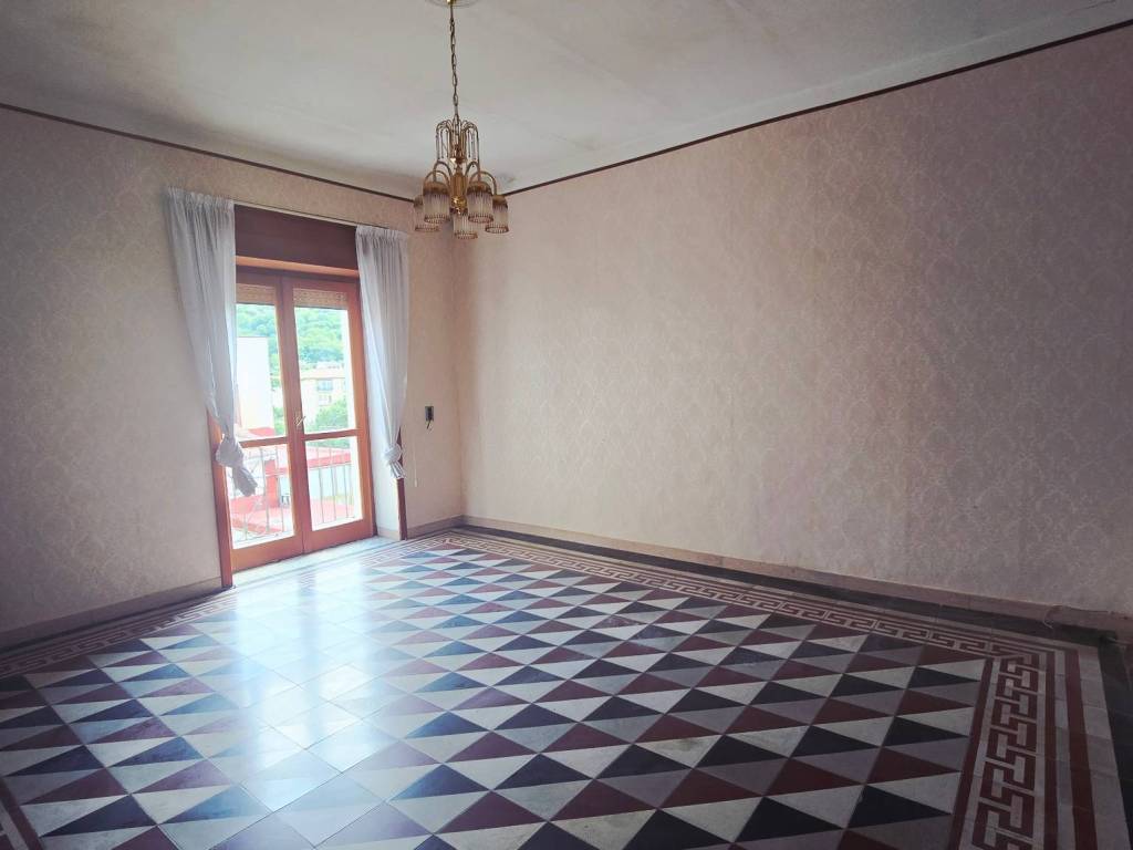 casa indipendente in vendita a Cava de' Tirreni in zona Santa Lucia