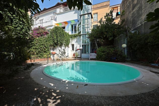 casa indipendente in vendita a Cava de' Tirreni in zona Passiano