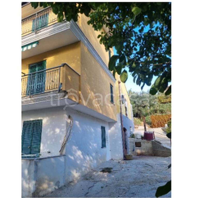 appartamento in vendita a Cava de' Tirreni in zona Sant'Anna