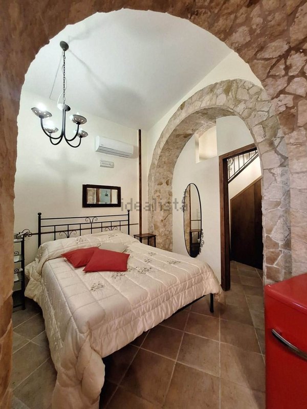 appartamento in vendita a Cava de' Tirreni in zona Castagneto / Corpo di Cava