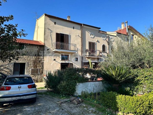 casa indipendente in vendita a Cava de' Tirreni