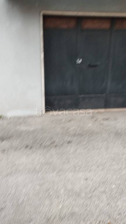 box auto in vendita a Cava de' Tirreni