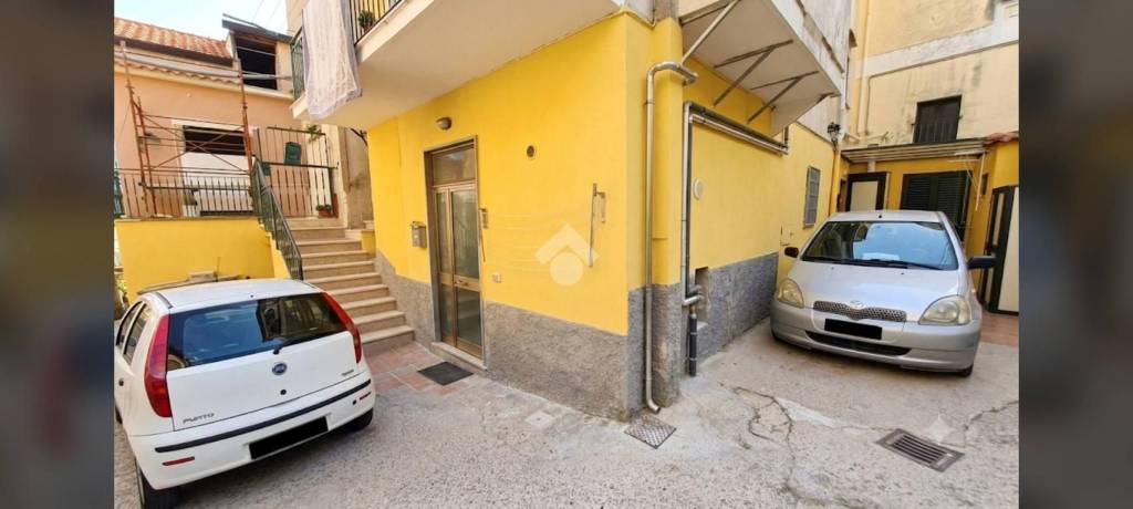 appartamento in vendita a Cava de' Tirreni in zona Pregiato