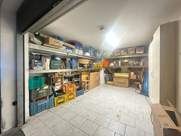 box auto in vendita a Cava de' Tirreni in zona Santa Maria del Rovo
