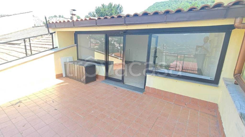appartamento in vendita a Cava de' Tirreni in zona Annunziata