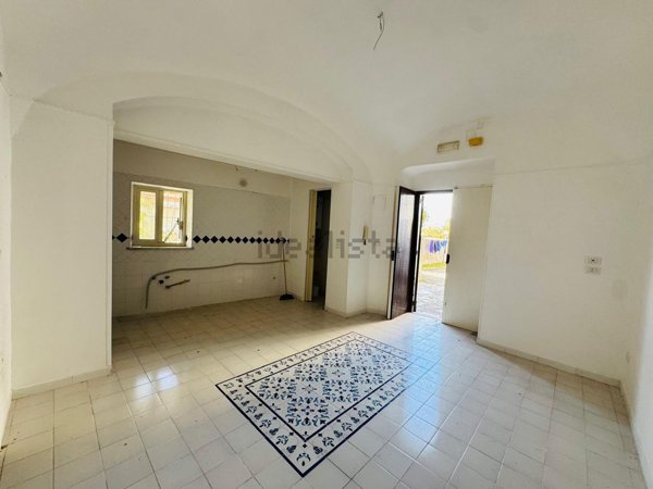 appartamento in vendita a Cava de' Tirreni in zona Pregiato