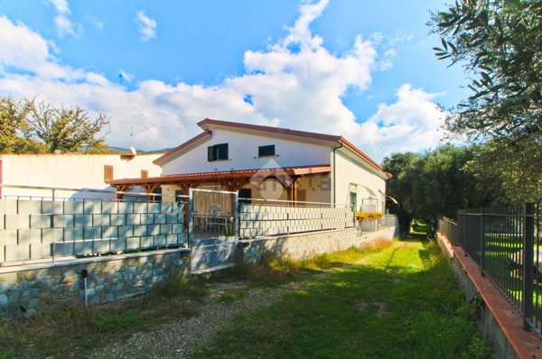 appartamento in vendita a Centola in zona Palinuro