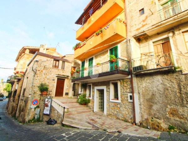 appartamento in vendita a Centola