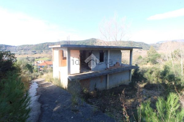 pentavano in vendita a Centola in zona Palinuro