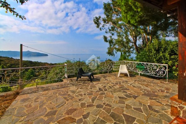 casa indipendente in vendita a Centola in zona Palinuro