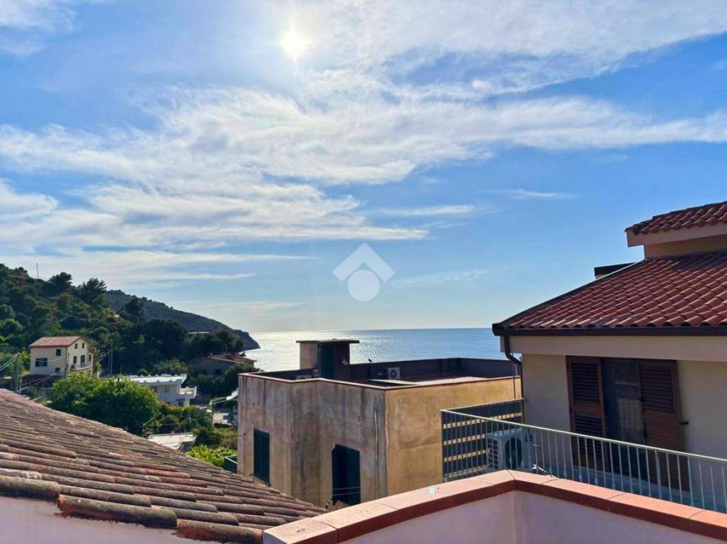 casa indipendente in vendita a Centola in zona Palinuro