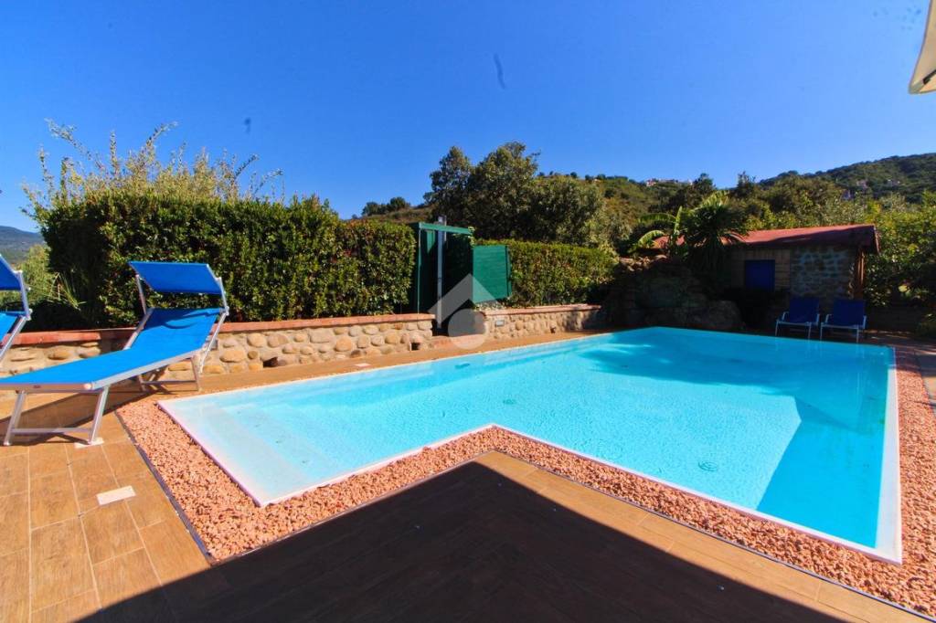 casa indipendente in vendita a Centola in zona Palinuro