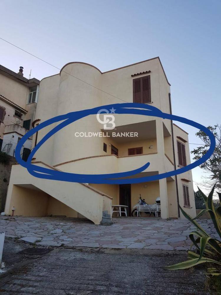 appartamento in vendita a Centola in zona Palinuro