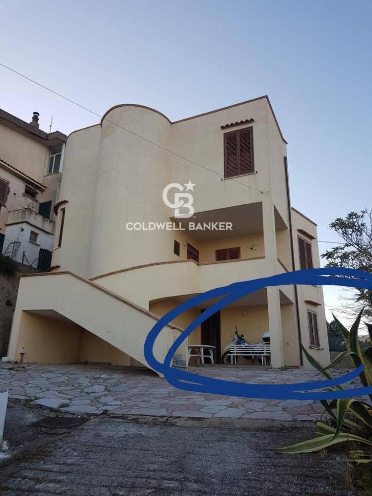appartamento in vendita a Centola in zona Palinuro
