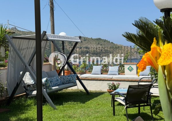 appartamento in vendita a Centola in zona Palinuro