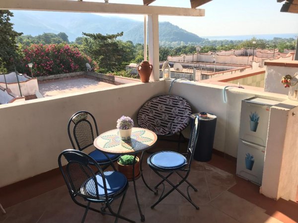 casa indipendente in vendita a Centola in zona Palinuro