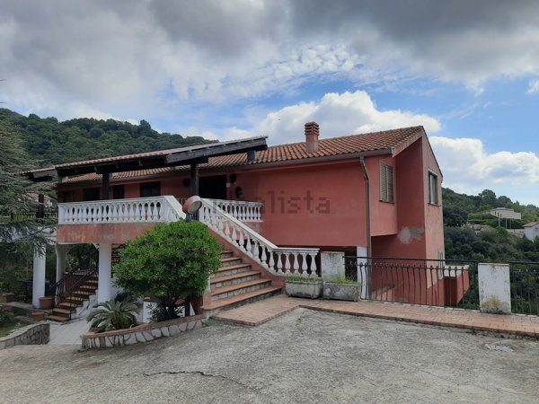 appartamento in vendita a Centola in zona Palinuro