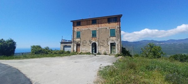 casale in vendita a Centola in zona Palinuro