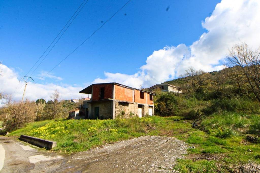 casa indipendente in vendita a Centola in zona Palinuro
