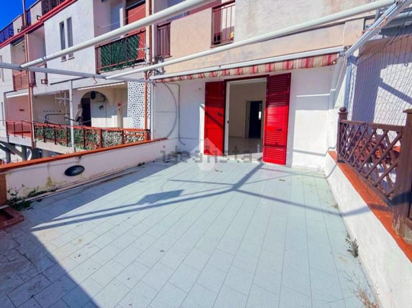 appartamento in vendita a Centola in zona Palinuro