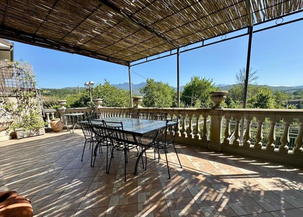 casa indipendente in vendita a Centola