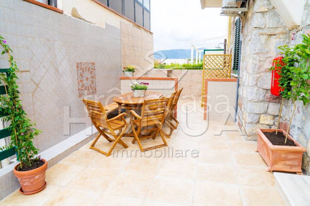 appartamento in vendita a Centola in zona Palinuro