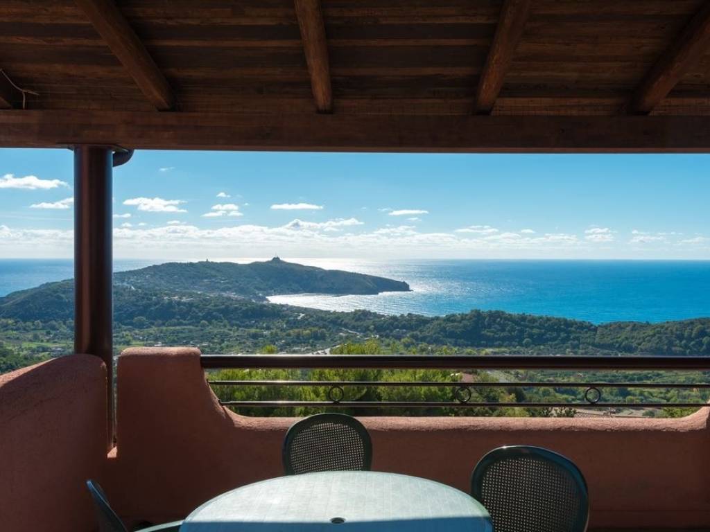 appartamento in vendita a Centola