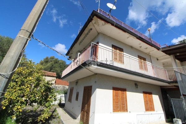appartamento in vendita a Centola in zona Palinuro