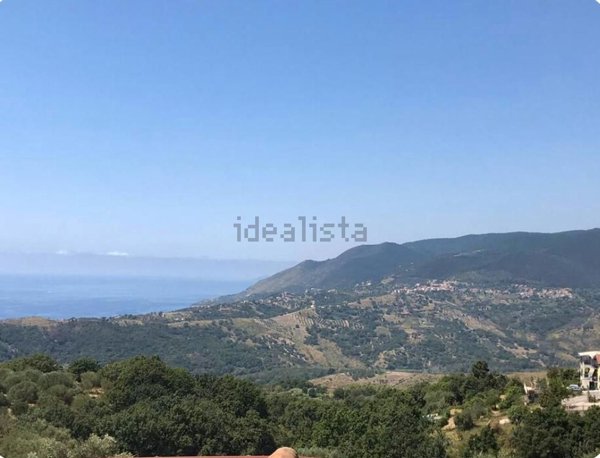 casa indipendente in vendita a Centola in zona Palinuro