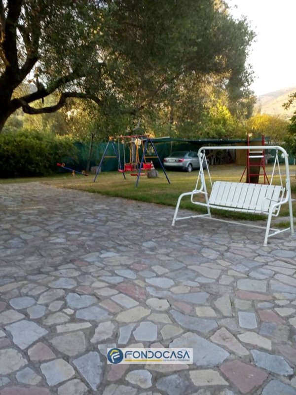 appartamento in vendita a Centola in zona Palinuro