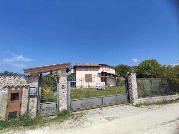 casa indipendente in vendita a Centola in zona Palinuro