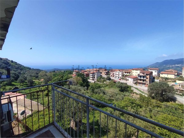 appartamento in vendita a Centola