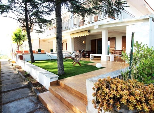 casa indipendente in vendita a Centola in zona Palinuro