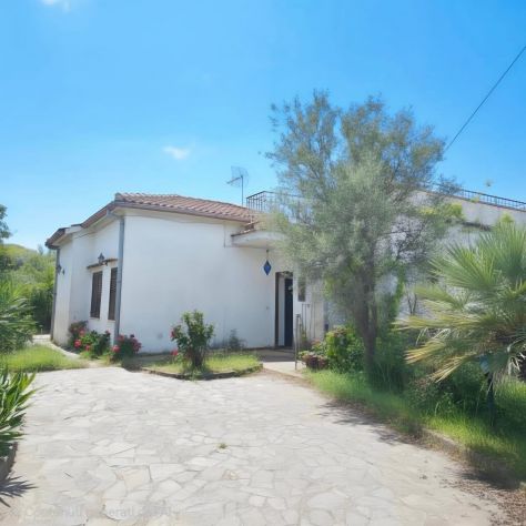 casa indipendente in vendita a Centola in zona Palinuro