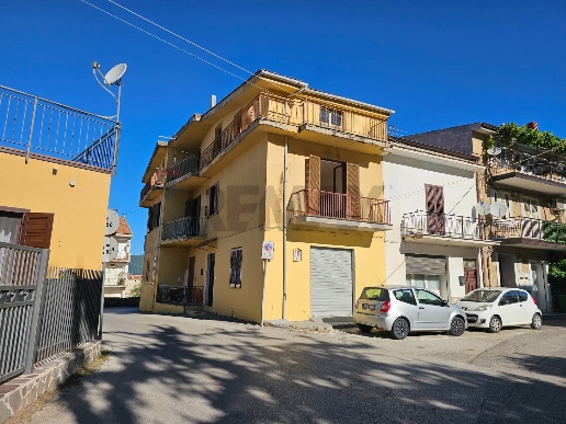casa indipendente in vendita a Centola
